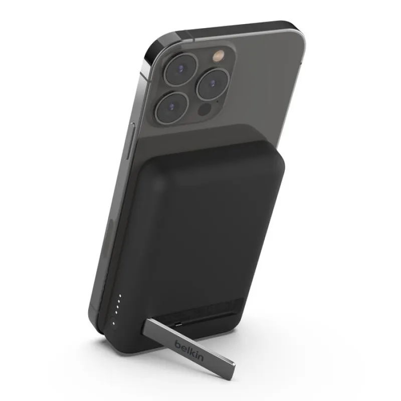 Belkin Boost Charge 5000mAh 便攜式磁力無線行動電源 內置支架 - 黑色
